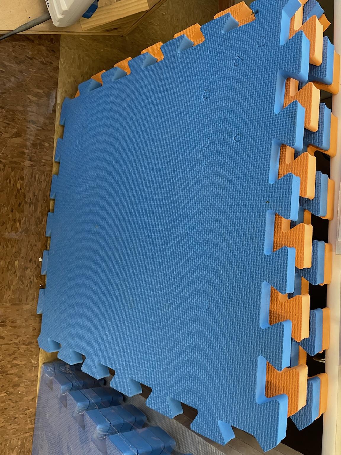 blue mats